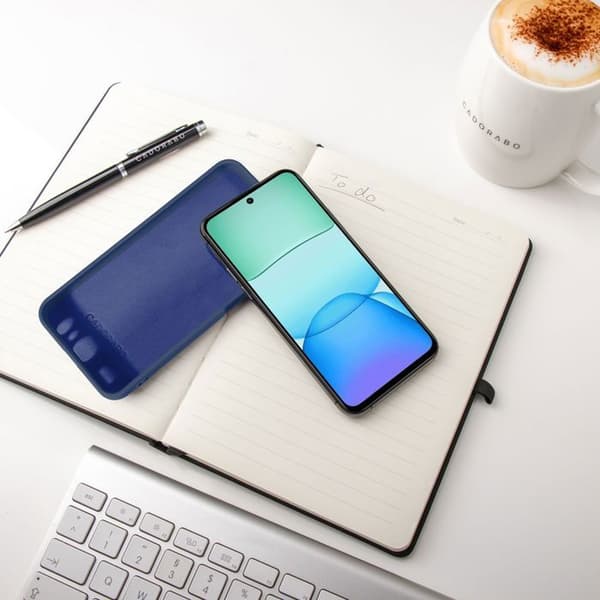 Skyddsskal för Xiaomi RedMi 13 4G Stötbeständig i LIQUID BLUE Blå