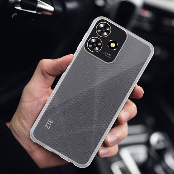 Transparent stötsäker silikonfodral för ZTE Blade A73 4G Vit