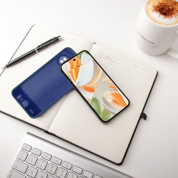 Skal för Google Pixel 9 PRO Stötabsorberande i LIQUID BLUE Blå
