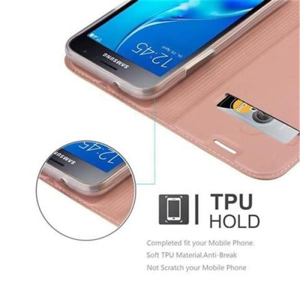 Samsung Galaxy J1 2016 (6) Fodral i CLASSY ROSÉ GOLD från Cadorabo (METALLIC MATT Design) Helt skyddsfodral med flip flik