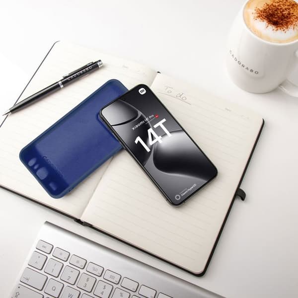 Skyddande stötsäker skal för Xiaomi 14T Pro i LIQUID BLUE Blå