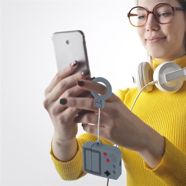 Fodral för AirPod 1 & 2 Retro Spel Design Grå Silikon Fodral 3D Nyckelring Grå