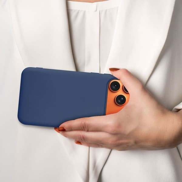 Skal för iPhone 17 PRO Stötabsorberande i LIQUID BLUE Blå