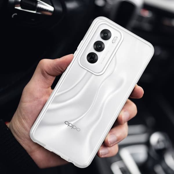 Transparent stötsäker silikonfodral för OPPO Reno 12 Vit