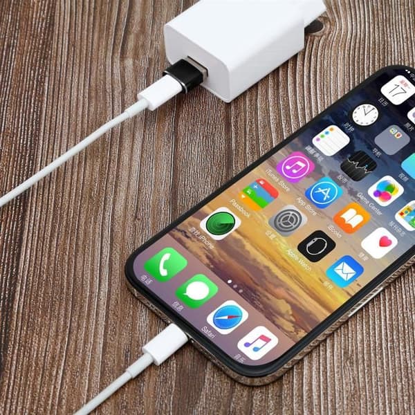 USB-adapter i svart - USB C till USB-adapter Svart