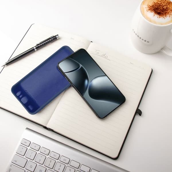 Skyddande stötsäker skal för Xiaomi 14T i LIQUID BLUE Blå