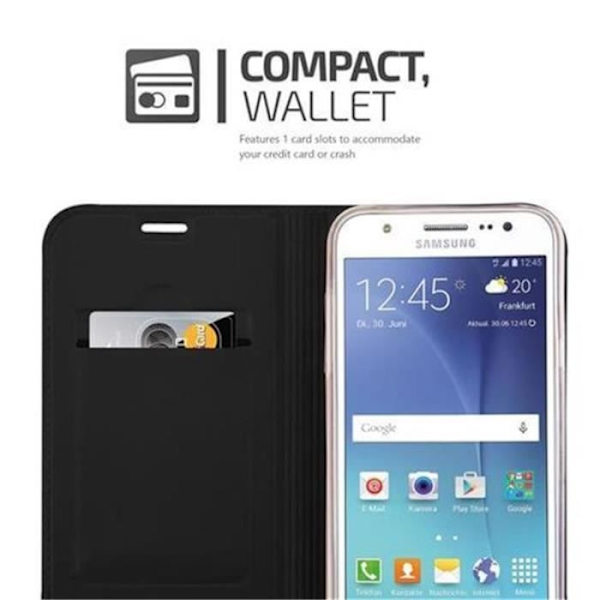 Samsung Galaxy J5 2015 (5) Fodral i CLASSY BLACK från Cadorabo (METALLIC MATT Design) Helt skyddsfodral med flip flik