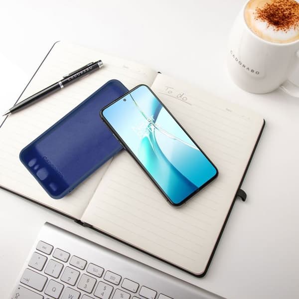 Skyddande stötsäker skal för OnePlus Nord CE4 Lite i LIQUID BLUE Blå