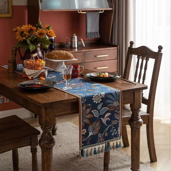 Blommig blå bordslöpare, polyester, 35x220 cm