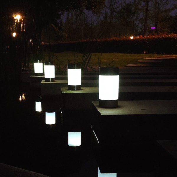 2x Varmvita Solcellsdrivna LED Utomhusgånglampor, 1 Vitt Ljus + 1 Varmt Ljus