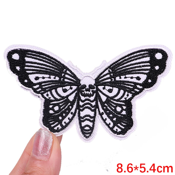 5 st Broderade Stryk-på-märken Blandade DIY Applikationer PE7663CT