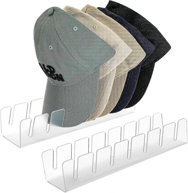 Det 2-delade hatthyllan rymmer 14 baseballkepsar utan installation.
