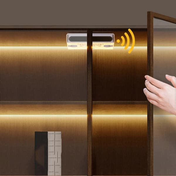 2X Dørsensor Kontrollbryter DC12V-24V Dobbeltsidig Induksjon for LED Strip / Bar Lys Skap Garderobe A Black
