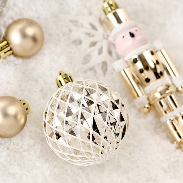 [RM]Classic Christmas Decoration, Shatterproof Unbreakable Nutcracker Figurines, Multi-shaped Designs Snowflakes Crutches Train, Nutcracker Soldiers for