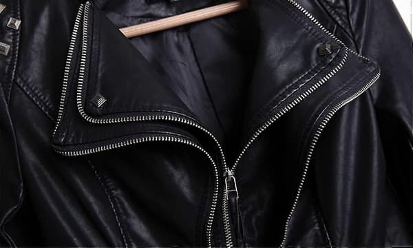 Damers modeformande dubbad bikerjacka i fuskläder M