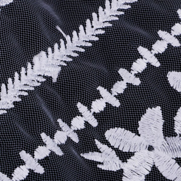 Vintage blommig spetsbroderi tyg bröllopsklänning sömnad hantverk 0,5 yard