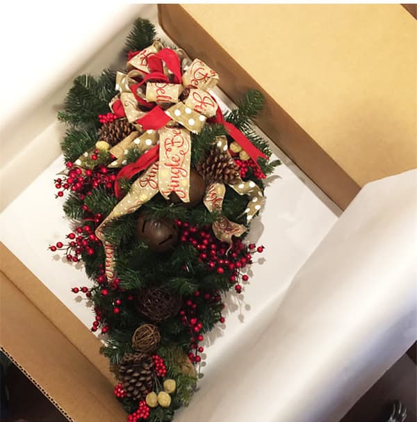 [RM](60 cm, bånd, grankogler og klokker) Julekrans til dør