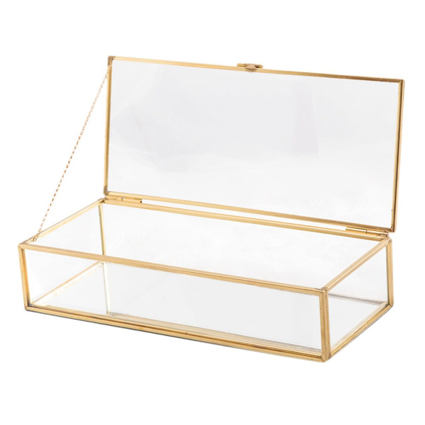 Smyckeskrin i glas smyckeshållare