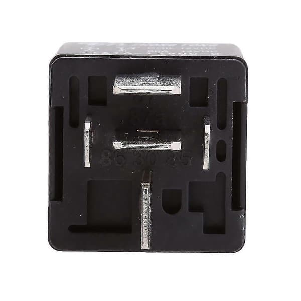 5-nastainen 12V rele