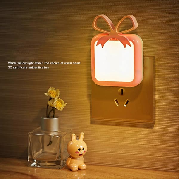 LED Nattlampa ABS Ny Smart Sensor Plug-in Nattlampa med Presentförpackning för Sovrum Korridor