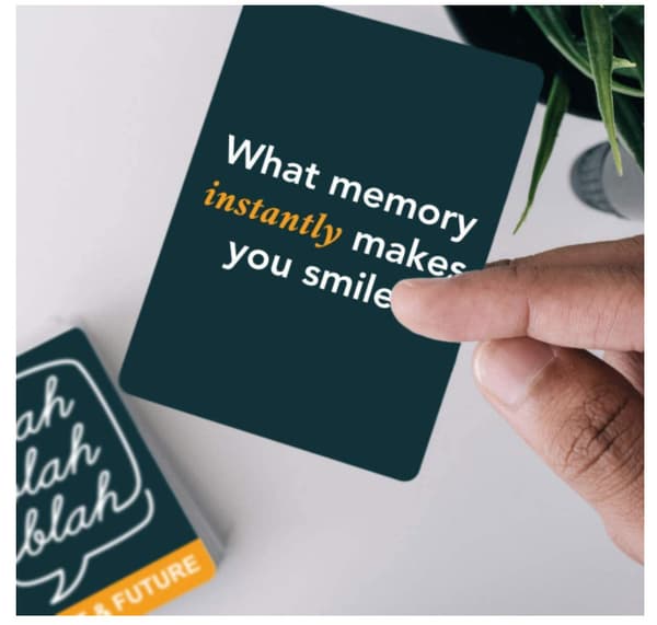 Card Game for Couples, 150 Conversation Starters to Get to Know Each Other