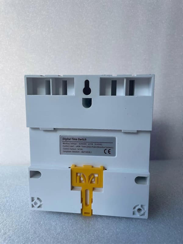 TM-163 Trefas 380V/16A Intelligent Digital Veckoprogrammerbar Strömbrytare med Timerfunktion