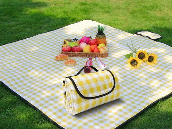 150x200cm Foldbar Picnictæppe Vandafvisende Strand Camping Tæppe Måtte Gul