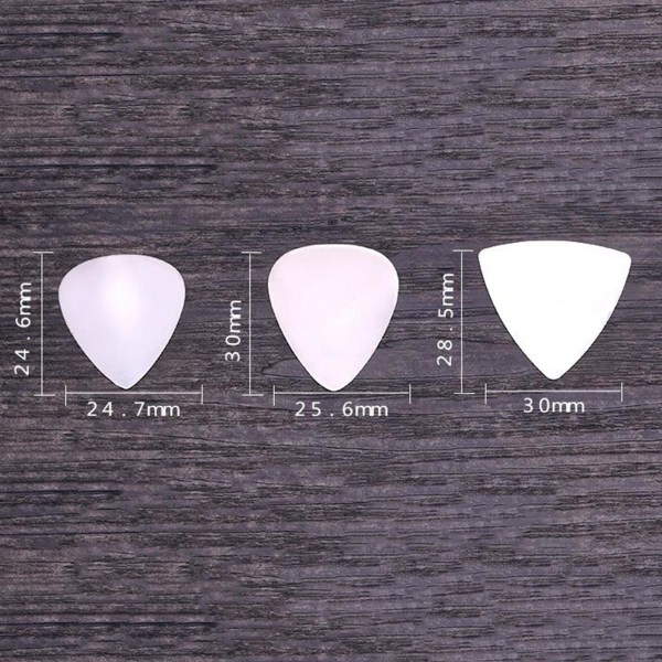 Gitarrspel i rostfritt stål, 0,3 mm tunna små hjärtformade gitarrplockar
