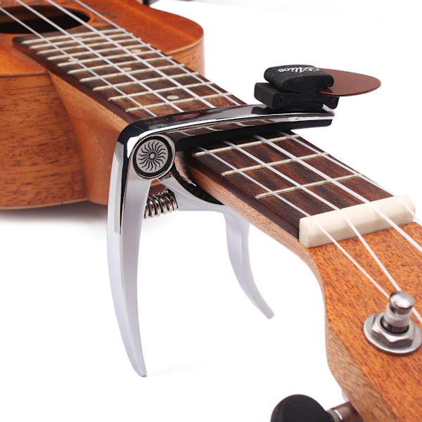 Gitarrkapo med plektrumhållare för kromad elektrisk akustisk folkgitarr