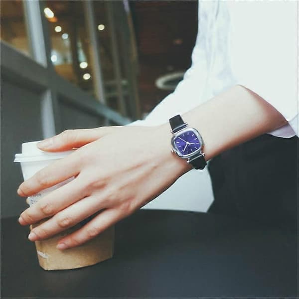 Lille retro firkantet urskive læderrem ur til kvinder black band blue dial