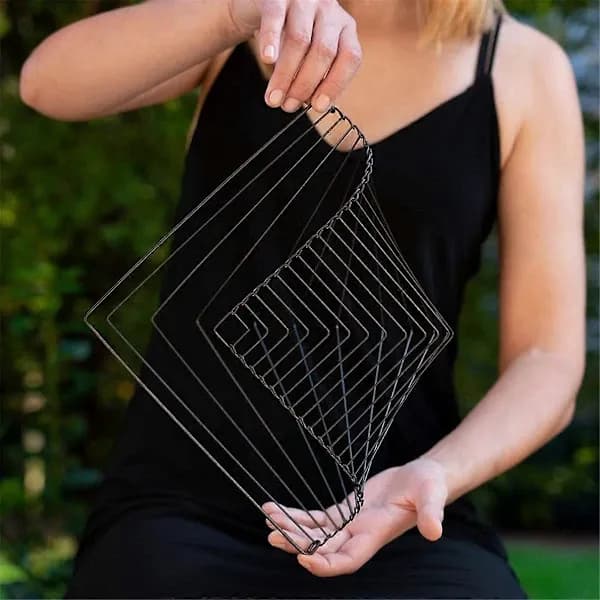 [RM]Square Wave - Fascinating Kinetic Wind Spinner, Magical Calming Art Silver