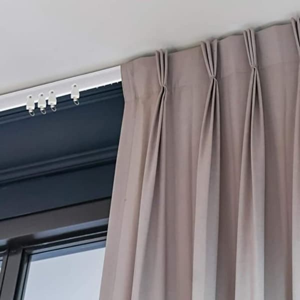 [RM]Flexible curtain track for ceiling 5m compatible with window dividers