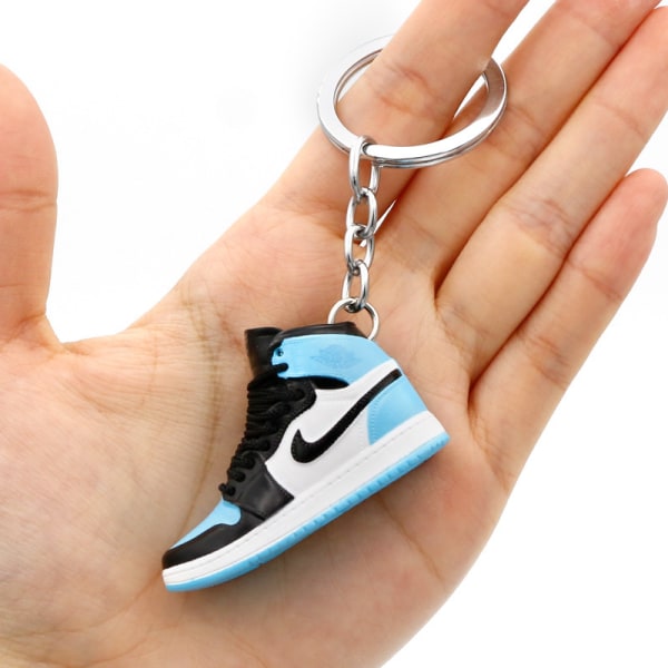 Nyckelring co-branded hängande mini sneakers AJ biltillbehör style 1
