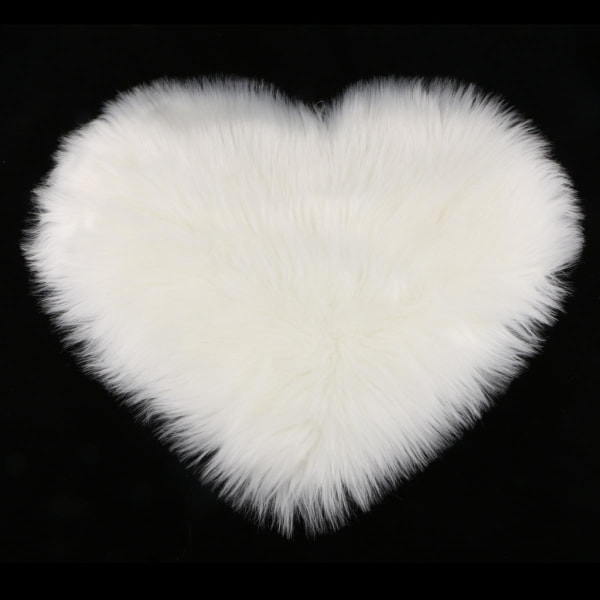kärleksform lurvig mjuk fårskinnsmatta fuskpälsmatta 5cm lugg vit grå