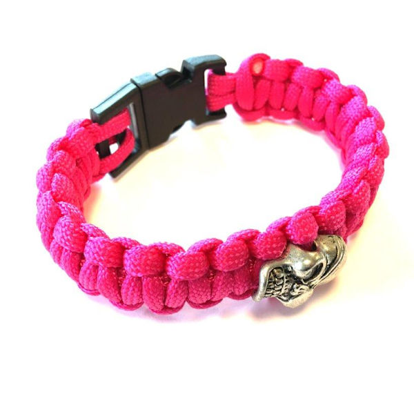 Paracord armbånd med sejt dødningehoved - pink rosa