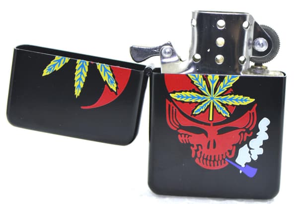 Benzin / Olie Lighter - Gentelo - Cannabis
