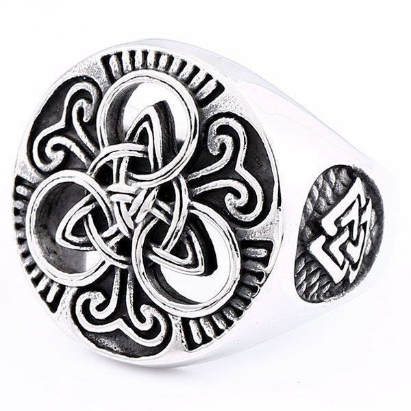 Ring - Nordisk Mytologi - Keltisk knut med valknut #9