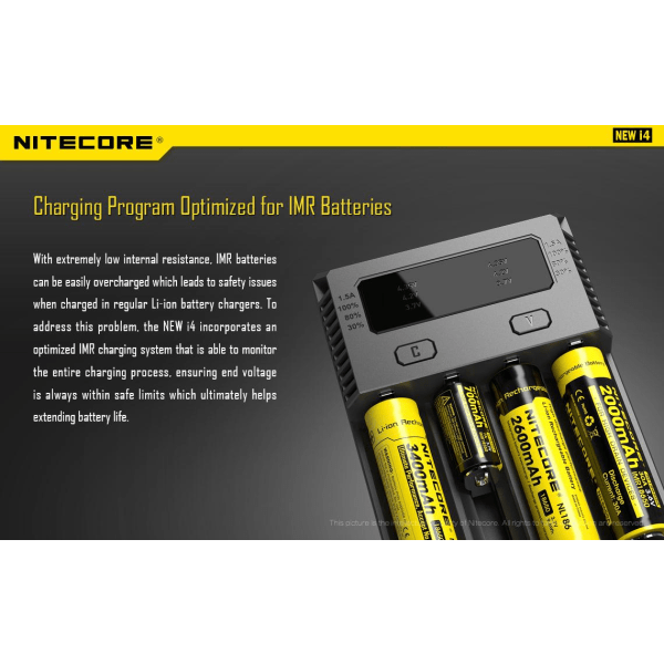 i4 - NITECORE Universal Charger Black