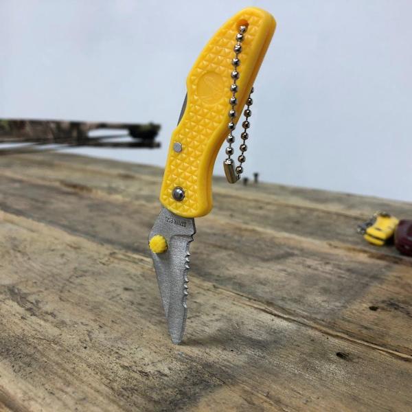 Master Cutlery - enkel o bra fällkniv Yellow Gul 1