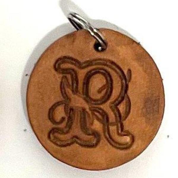 Handmade pendant of swedish leather with old english letter Nature R
