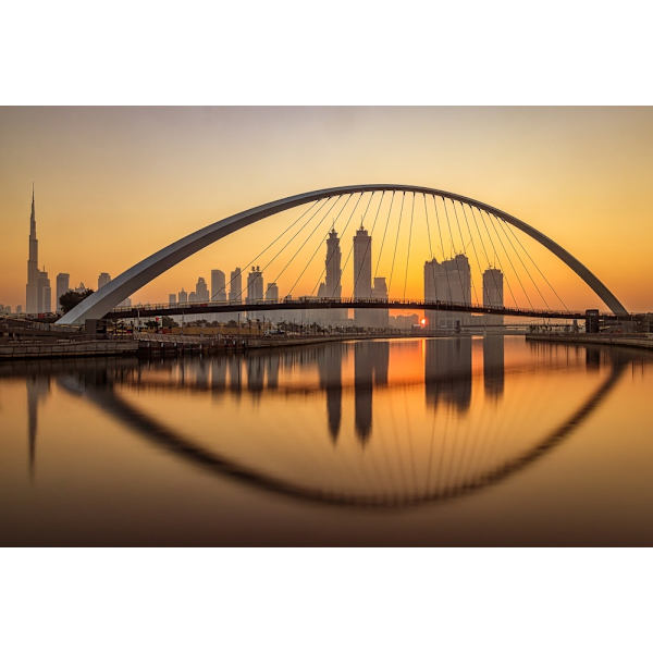 Sunrise At The Dubai Water Canal MultiColor 70x100 cm