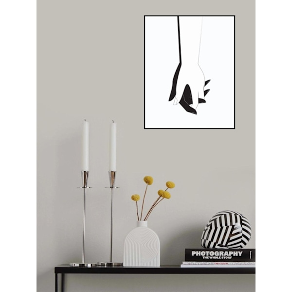 Hold Hands MultiColor 30x40 cm