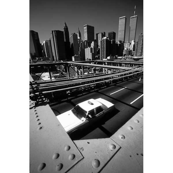 Brooklyn Bridge Ii (From The Series AquotMetropolisaquot) MultiColor 70x100 cm