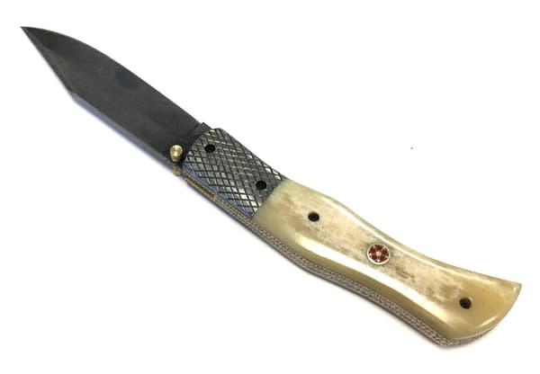 Handgjord fällkniv Damascus kamelben Vit
