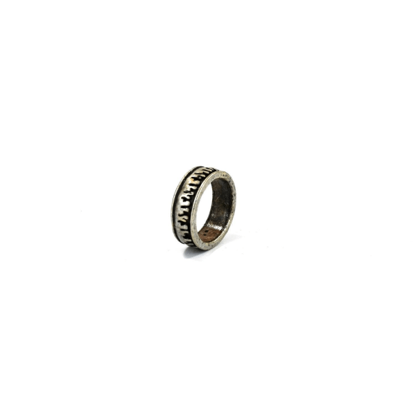 Ring with pattern #8,5
