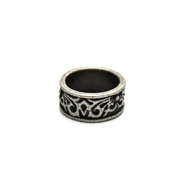 Ring with pattern #8