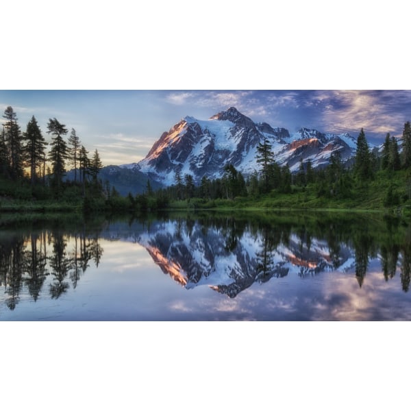 Soloppgang over Mount Shuksan MultiColor 70x100 cm