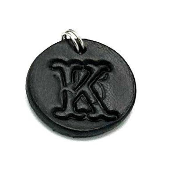 Handmade pendant from swedish quality leather Nature