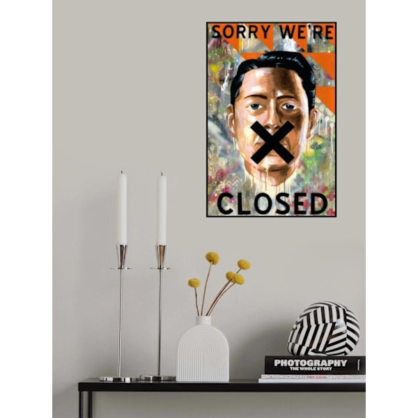 Sorry We're Closed MultiColor 21x30 cm