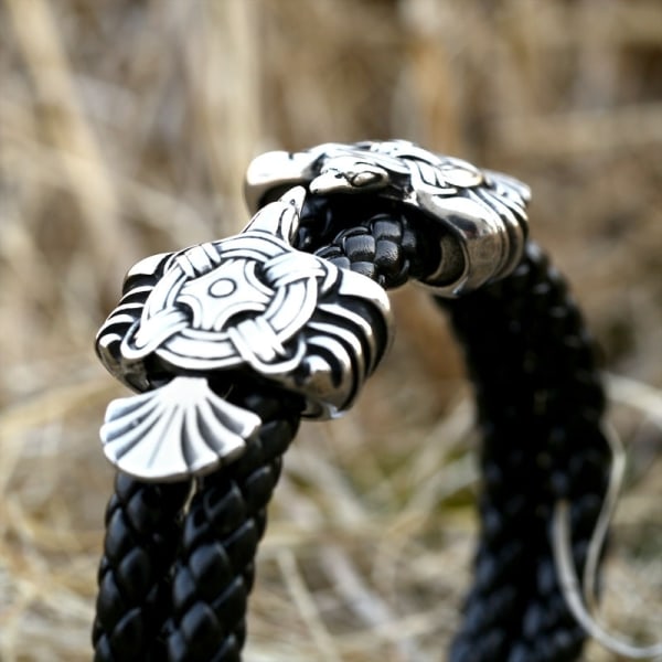 Bracelet - Norse mythology - Leather bracelet with Odin's ravens 20cm